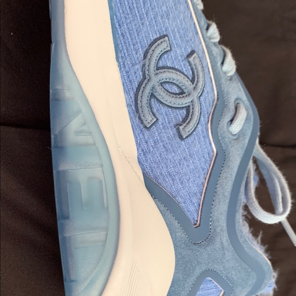 CHANEL Light Blue Sneakers - Picture 13 of 13